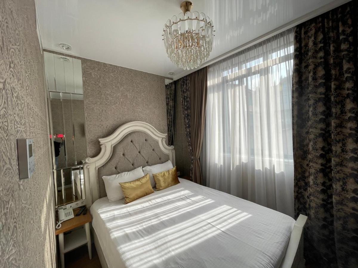 Rikhe Palace Boutique Hotel Тбилиси Екстериор снимка