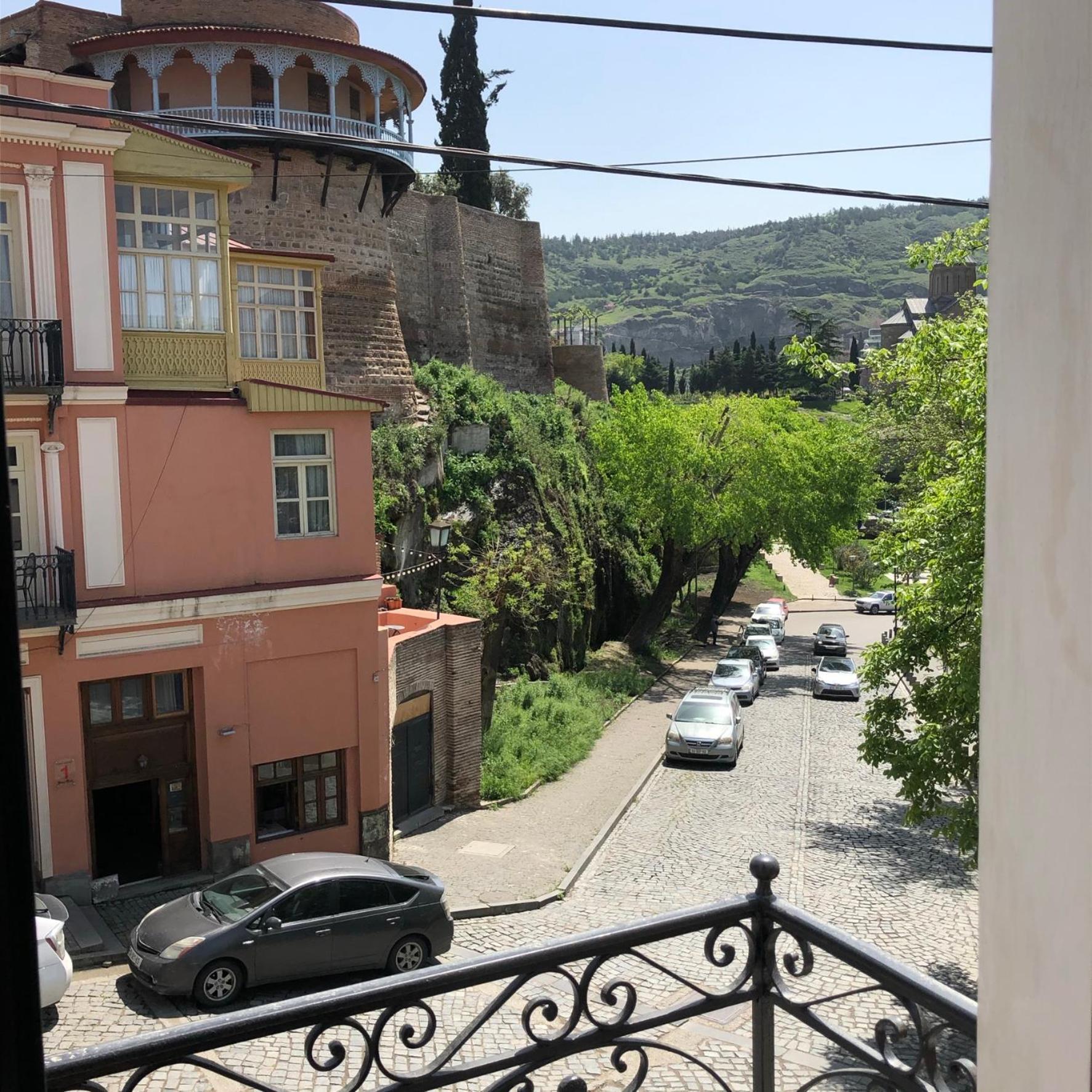 Rikhe Palace Boutique Hotel Тбилиси Екстериор снимка